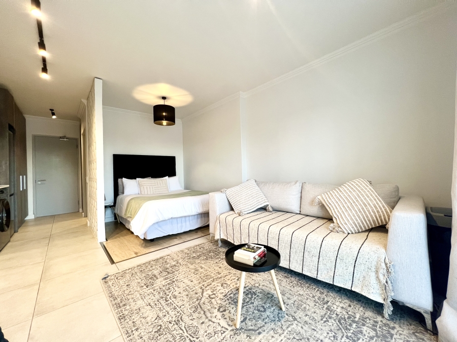 1 Bedroom Property for Sale in Table View Western Cape